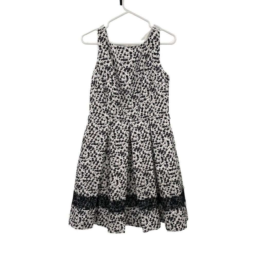 Danny And Nicole Dress Womens 6 Used Black Ivory Lined Sleeveless